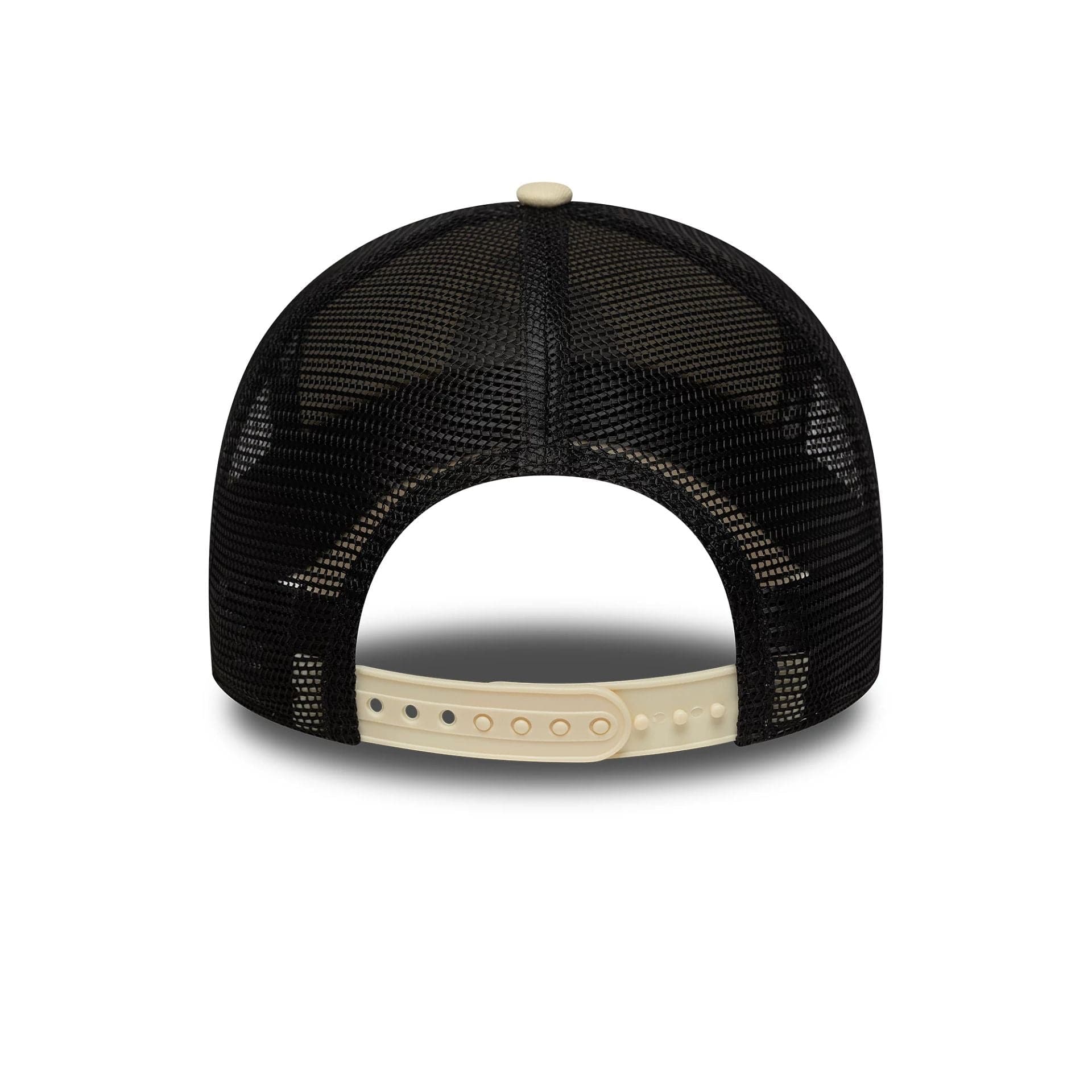 This is a Newcastle United FC Seasonal Cream 9FORTY E-Frame Trucker Adjustable Cap 4