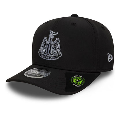 This is a Newcastle United FC Recycled Black 9SEVENTY Stretch Snap Adjustable Cap 1