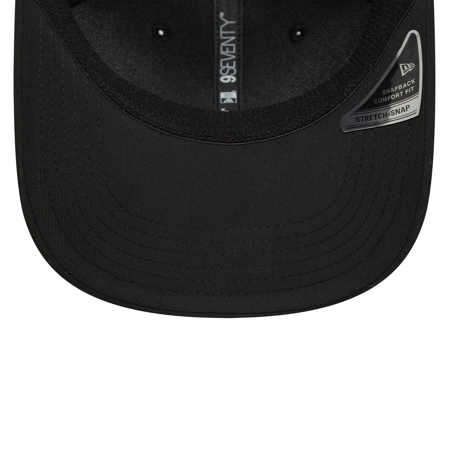 This is a Newcastle United FC Recycled Black 9SEVENTY Stretch Snap Adjustable Cap 4
