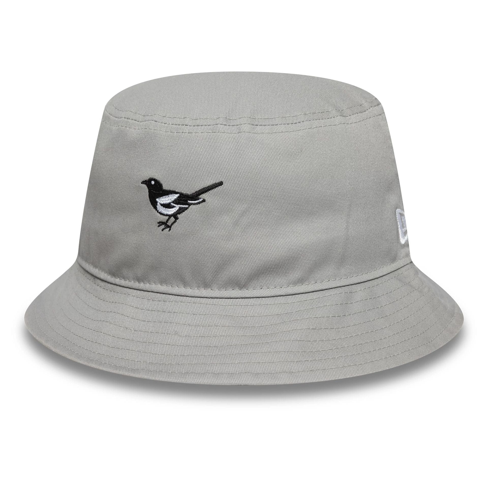 This is a Newcastle United FC Retro Grey Bucket Hat 1
