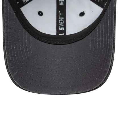This is a Newcastle United FC Italian Washed Grey 9TWENTY Adjustable Cap 5