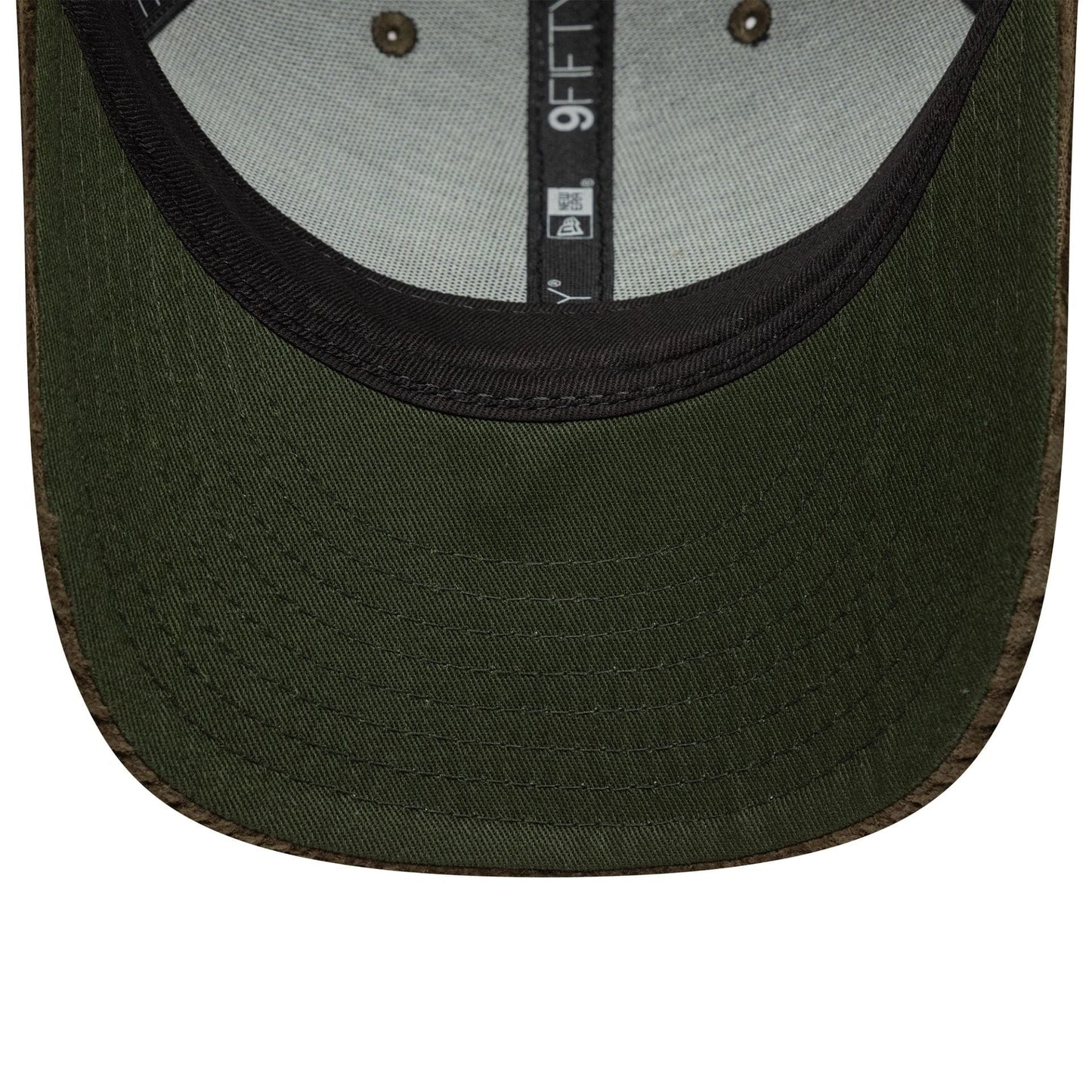 This is a AC Milan Est Logo Cord Dark Green Low Profile 9FIFTY Snapback Adjustable Cap 5