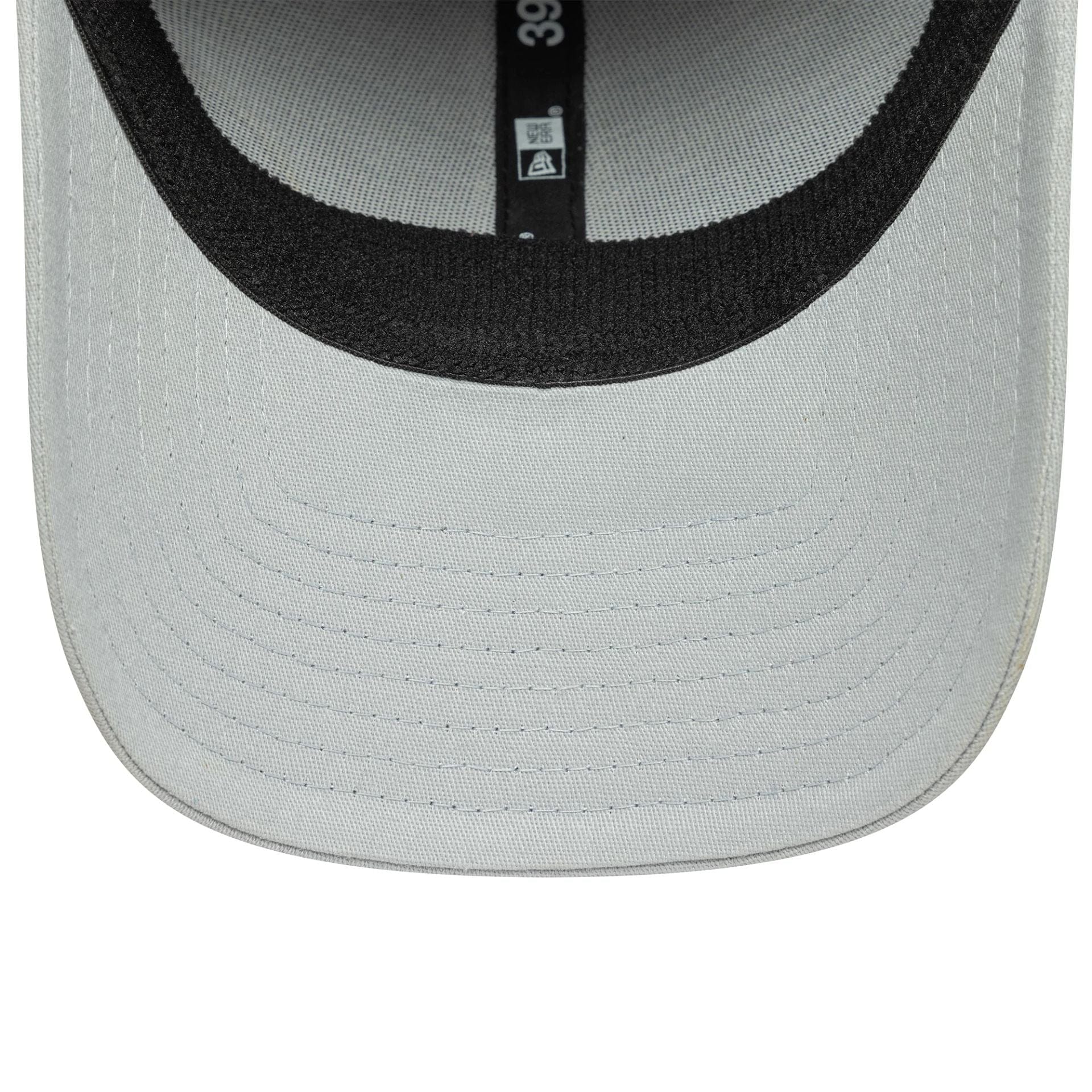 This is a AS Roma 2018 Pastel Blue 39THIRTY Stretch Fit Cap 5