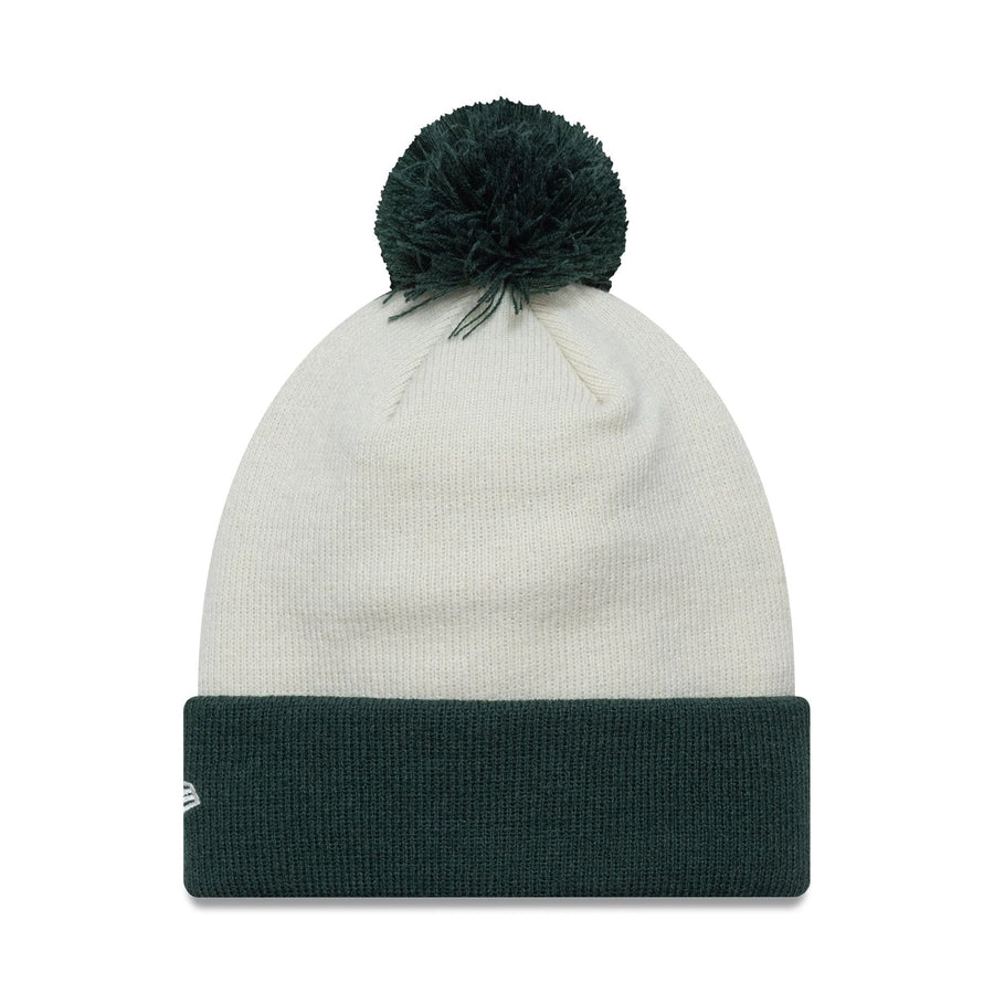 This is a Manchester United FC Womens Contrast Cream Cuff Knit Beanie Hat 2