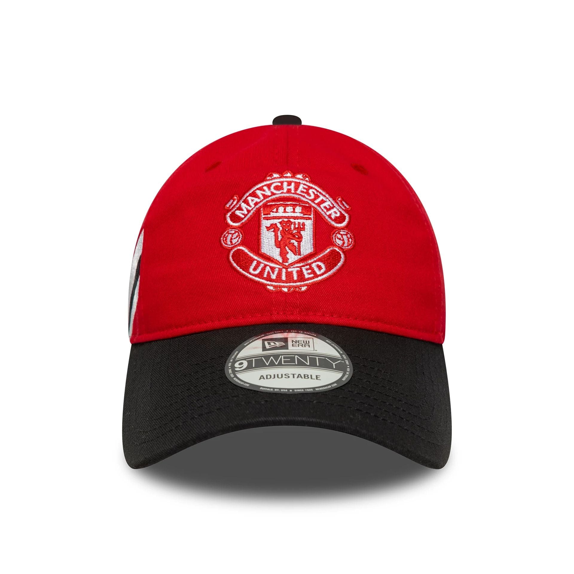 This is a Manchester United FC Bar Stripe Red 9TWENTY Adjustable Cap 2