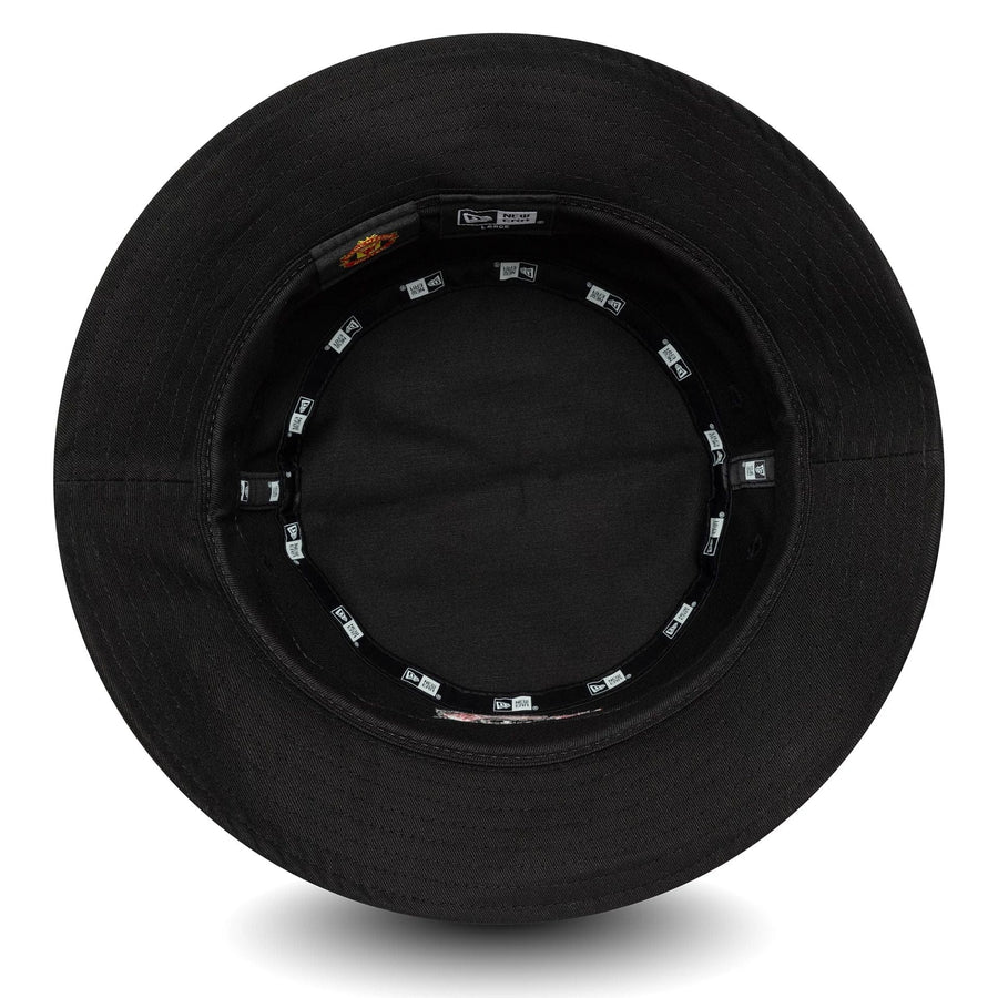 This is a Manchester United FC Seasonal Black Bucket Hat 5