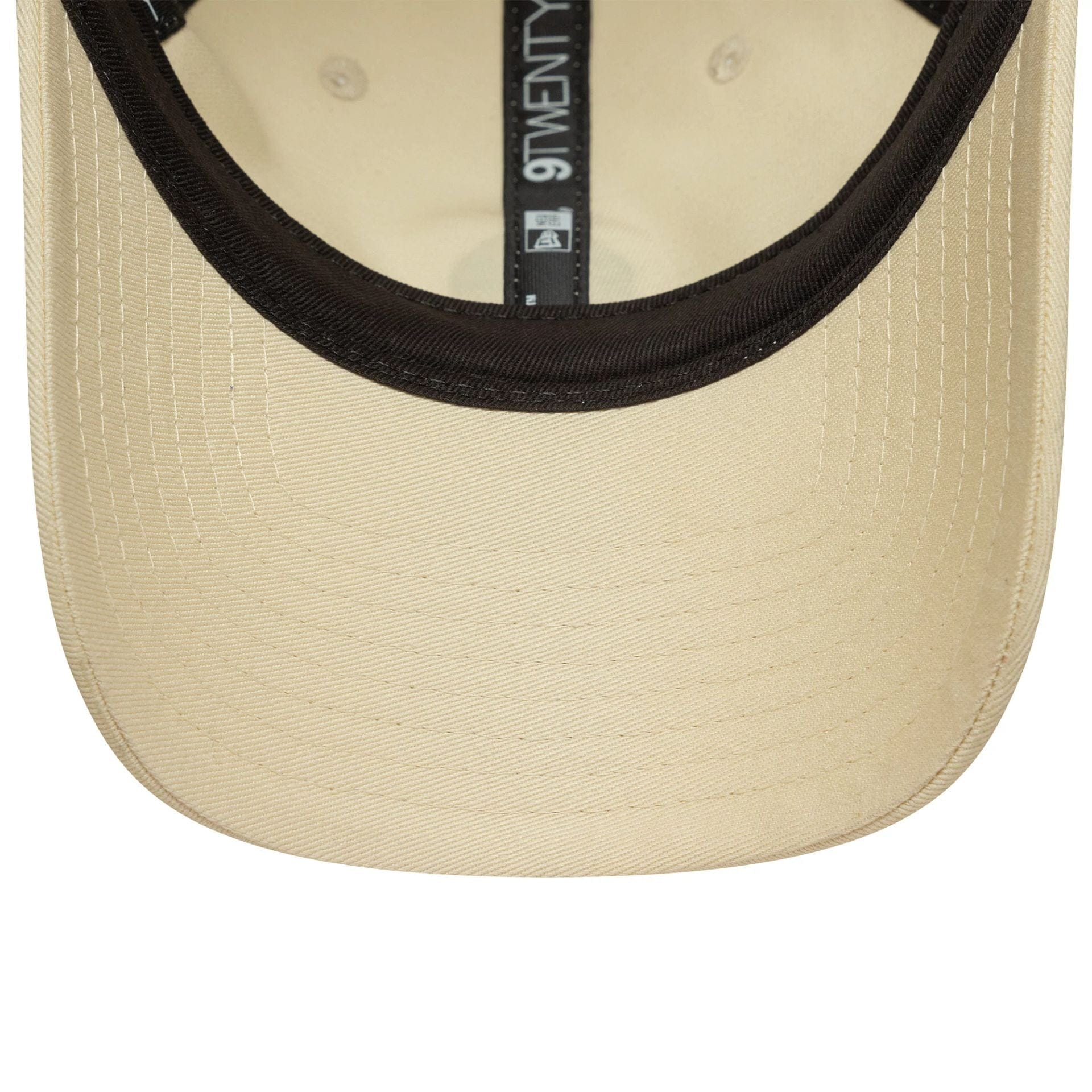 This is a Moto Guzzi Wax Cream 9TWENTY Adjustable Cap 5