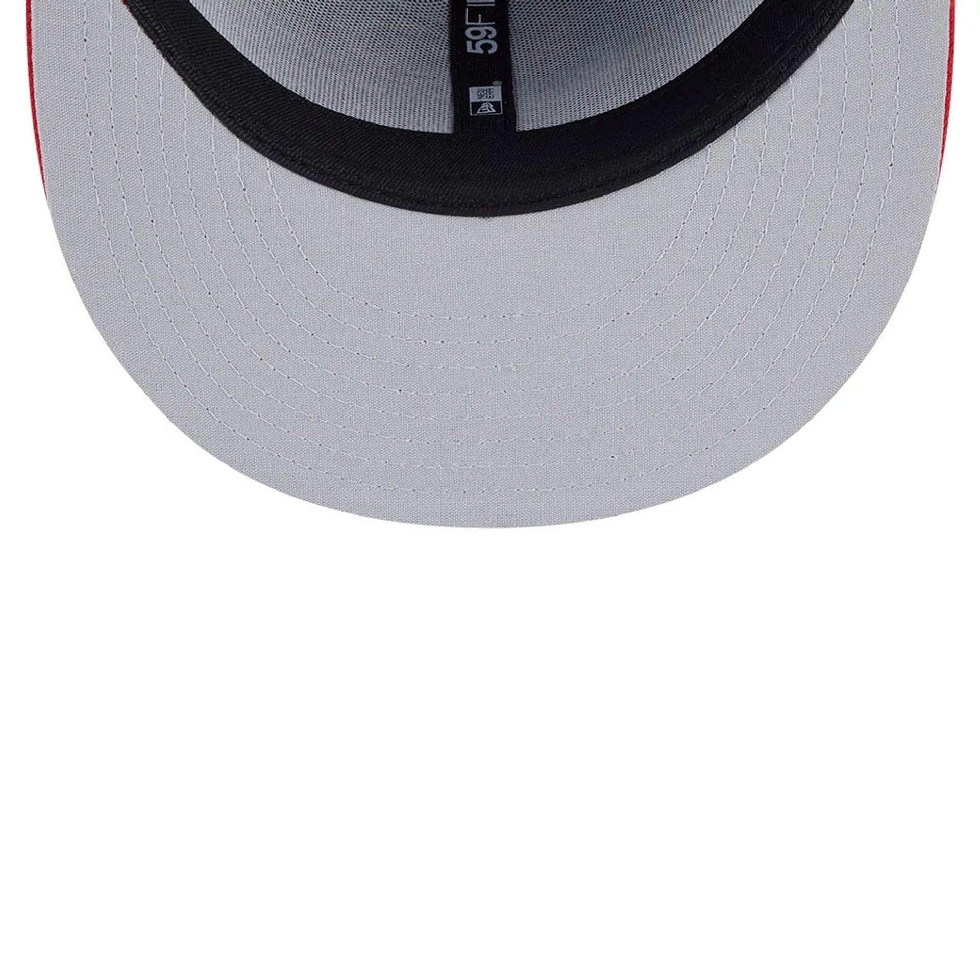 Pictured is this MiLB Theme Night Toledo Mud Hens 59FIFTY Fitted cap in navy. 2