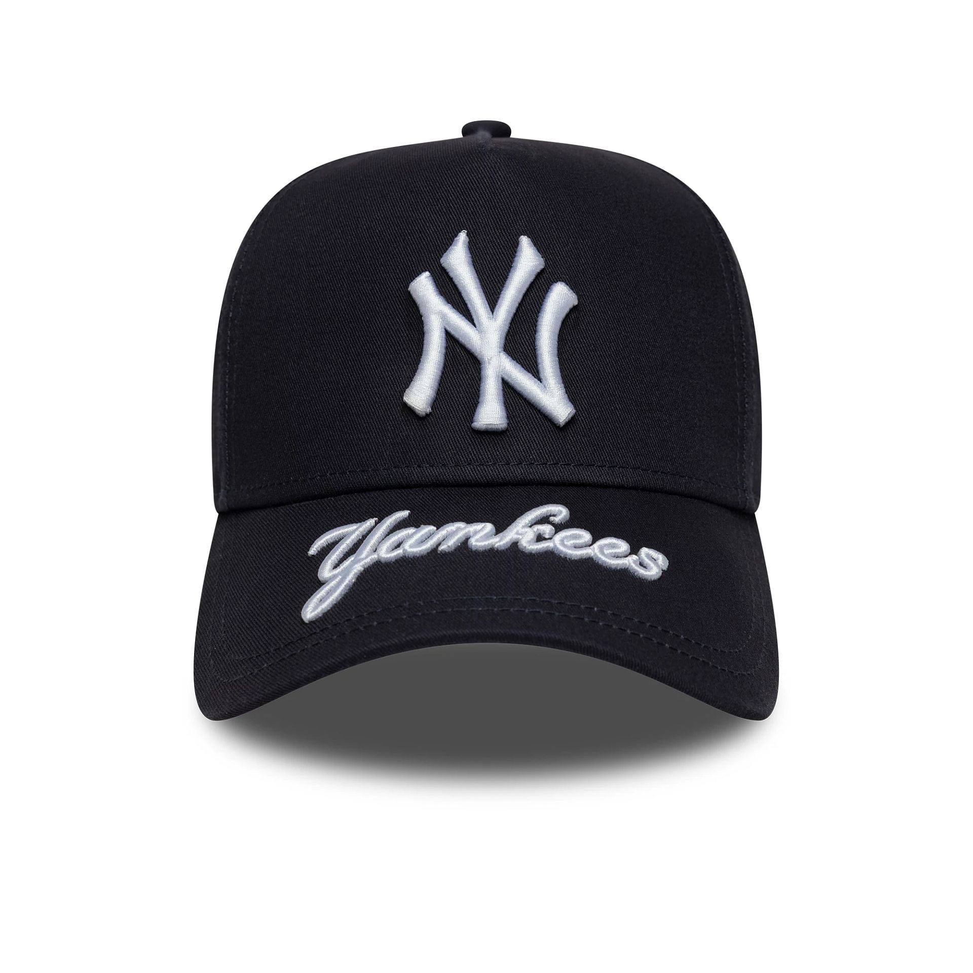 This is a New York Yankees MLB Visor Hit Navy 9FORTY E-Frame Adjustable Cap 2
