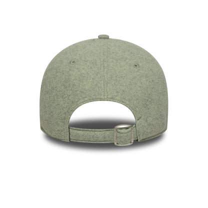 This is a LA Dodgers Womens MLB  Pastel Green 9TWENTY A-Frame Adjustable Cap 4