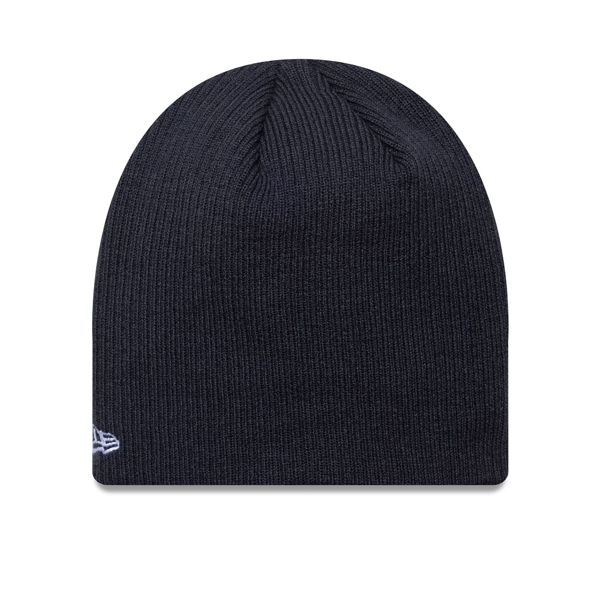 This is a New York Yankees MLB Essential Navy Skull Knit Beanie Hat 2