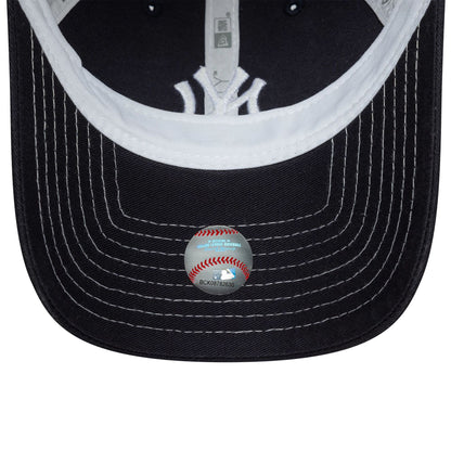This is a New York Yankees Womens MLB Washed Navy 9TWENTY Adjustable Cap 5