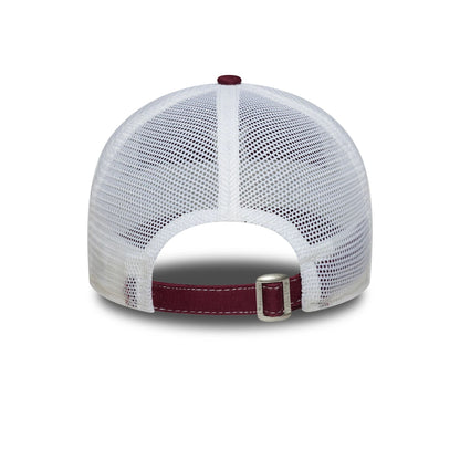 This is a New York Yankees Womens MLB Washed Dark Red 9TWENTY Adjustable Cap 4