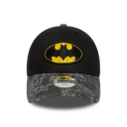 This is a Batman Youth DC Black 9FORTY Trucker Adjustable Cap 2