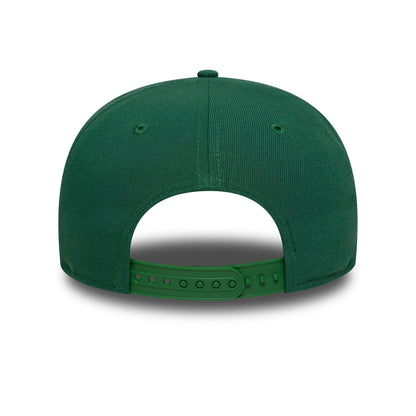 This is a New York Jets NFL Patch Green 9SEVENTY Stretch-Snap Adjustable Cap 5