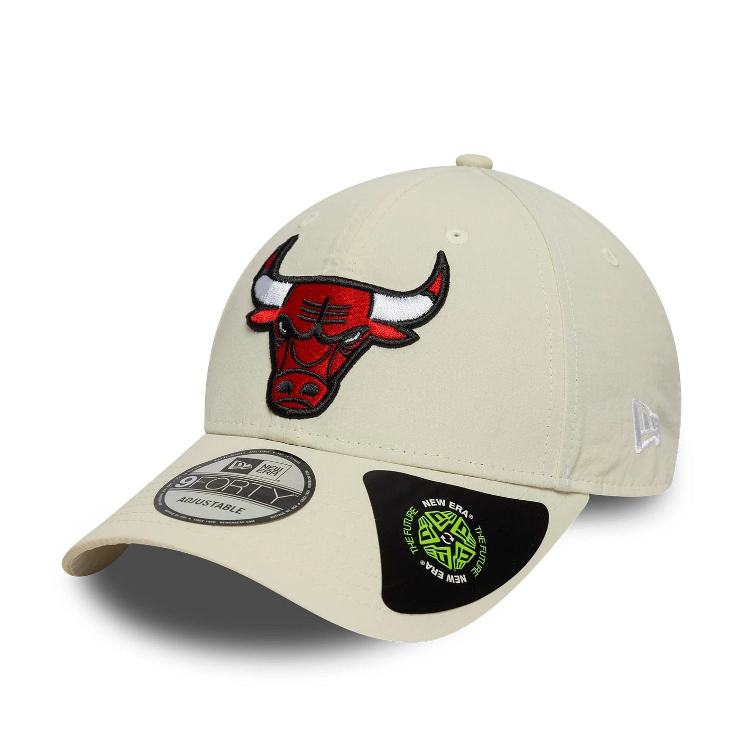 This is a Chicago Bulls NBA Recycled Cream 9FORTY Adjustable Cap 1