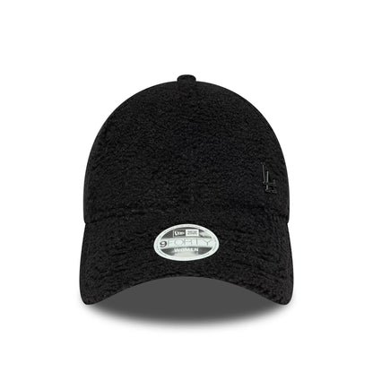 This is a LA Dodgers Womens MLB Borg Black 9FORTY Adjustable Cap 2