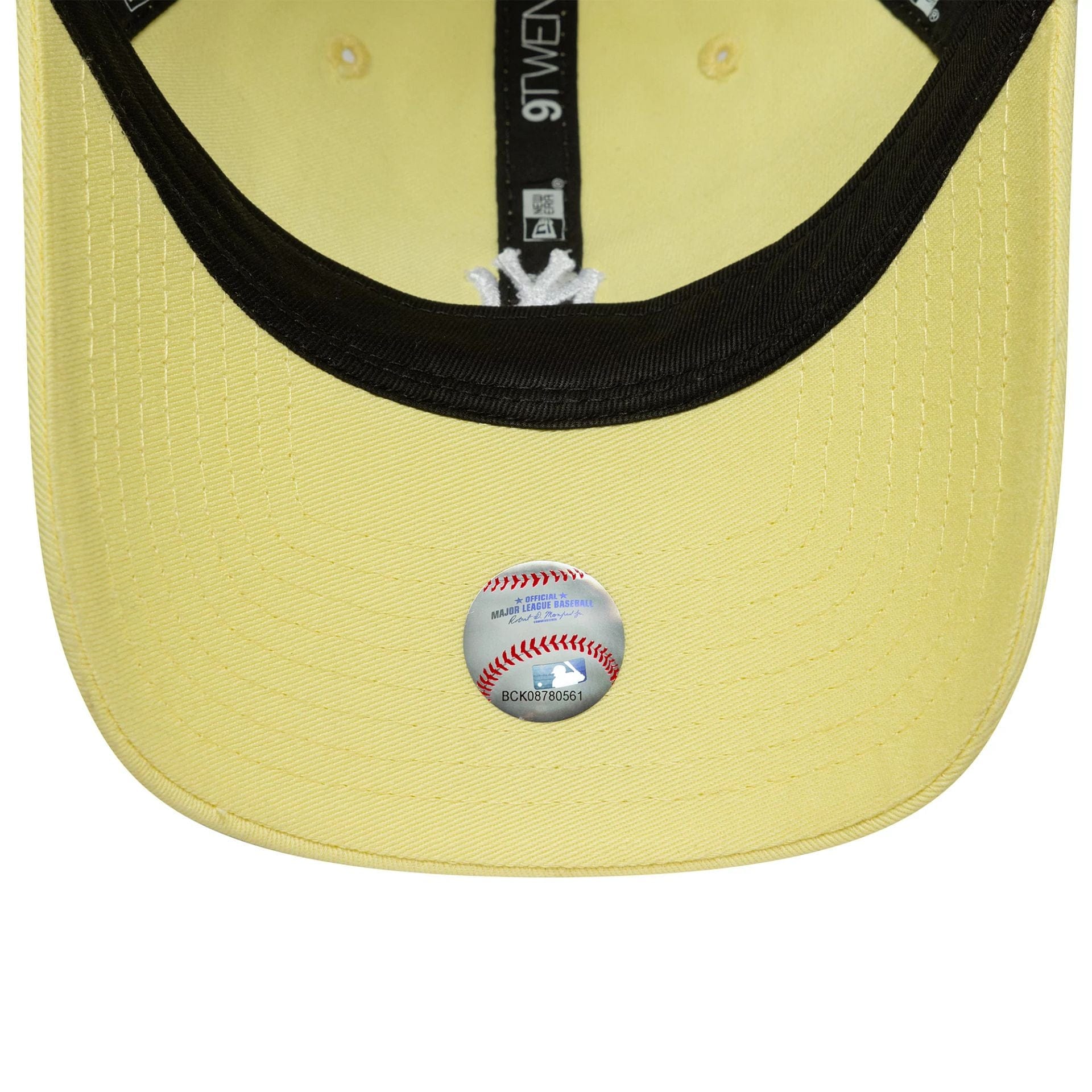 This is a New York Yankees MLB Mini Logo Pastel Yellow 9TWENTY Adjustable Cap 5