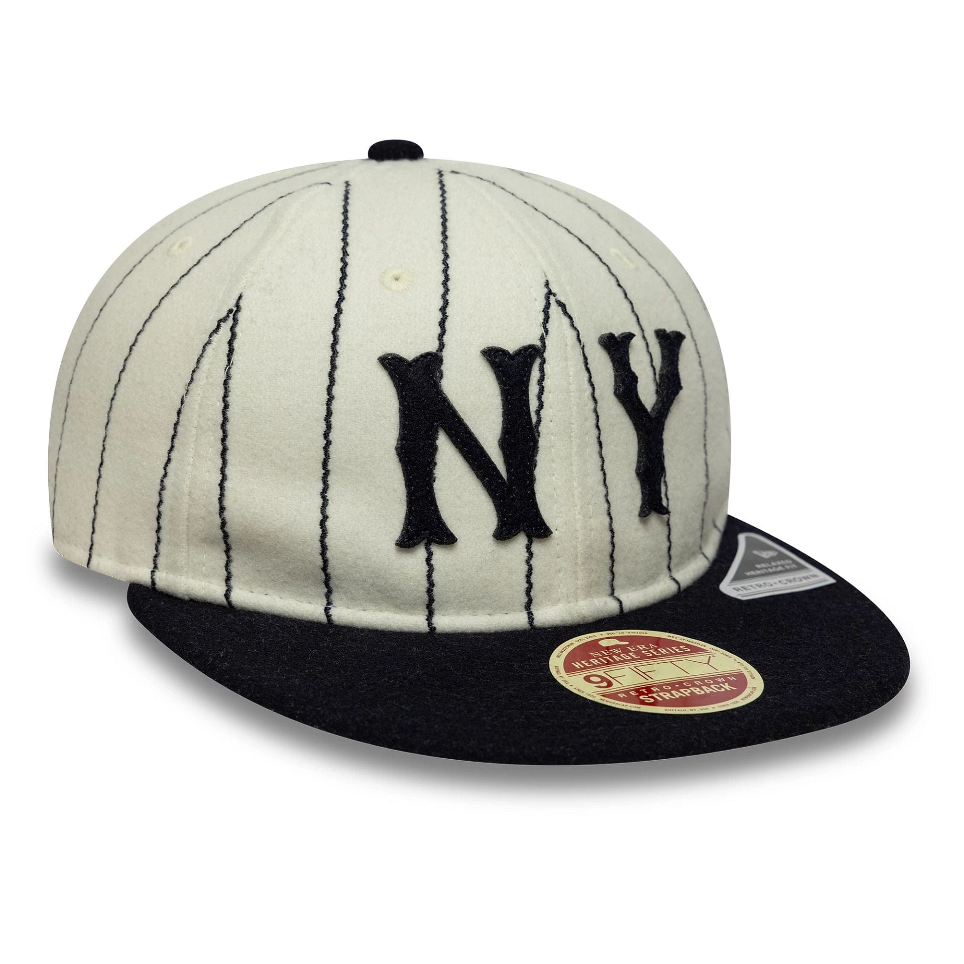 This is a New York Yankees MLB Heritage Cooperstown White Retro Crown 9FIFTY Adjustable Cap 4