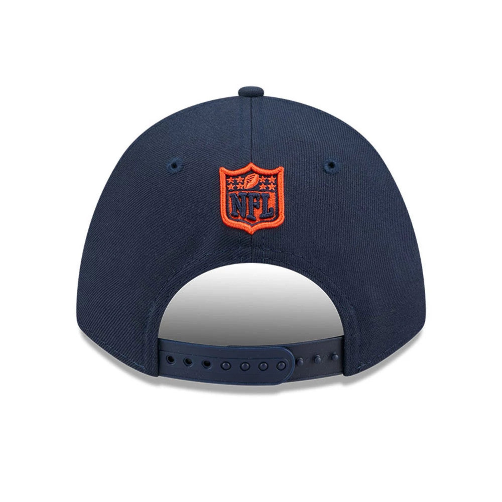 Pictured is this NFL Team Chicago Bears 9FORTY M-Crown cap in navy. 5