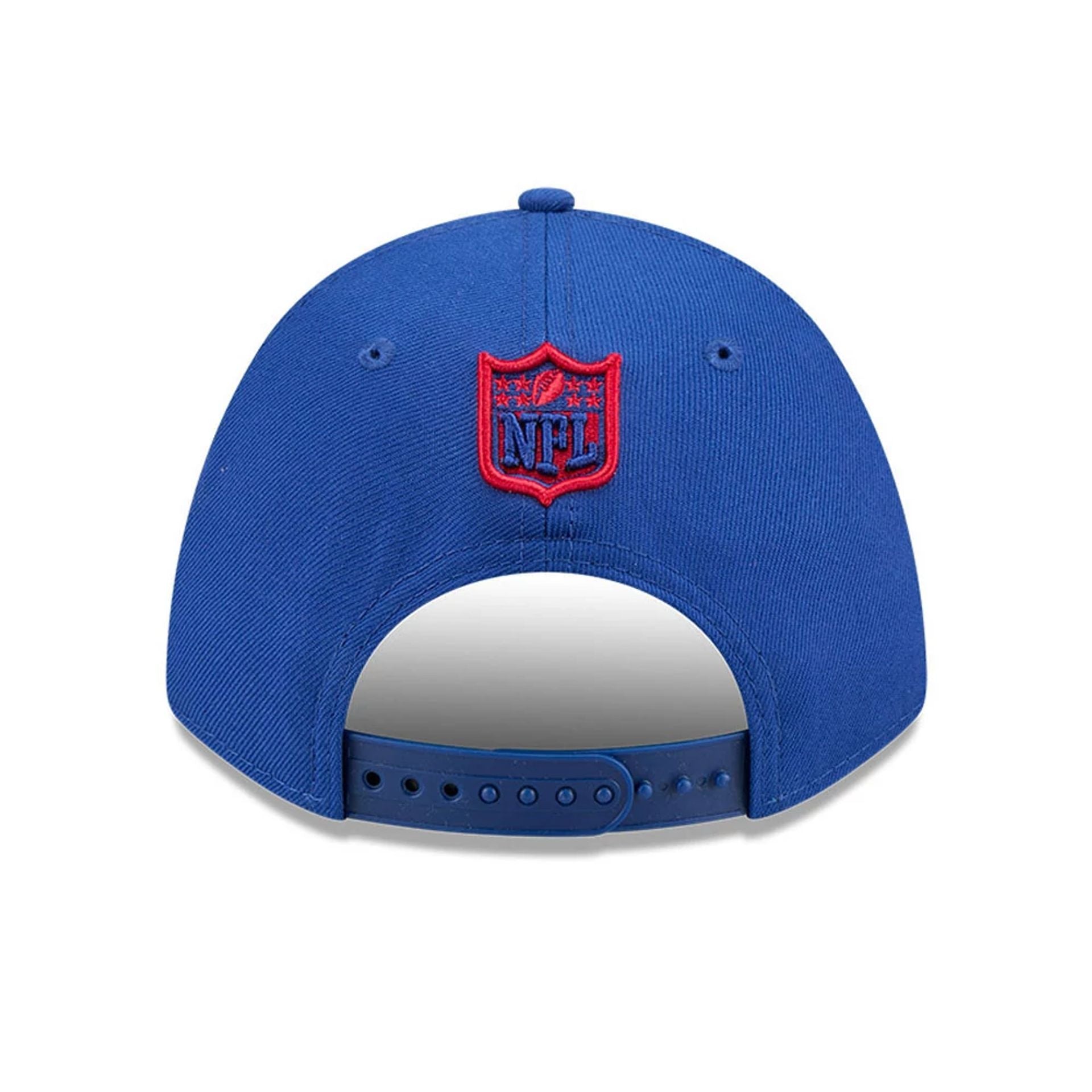 Pictured is this NFL Team New York Giants 9FORTY M-Crown cap in blue. 5