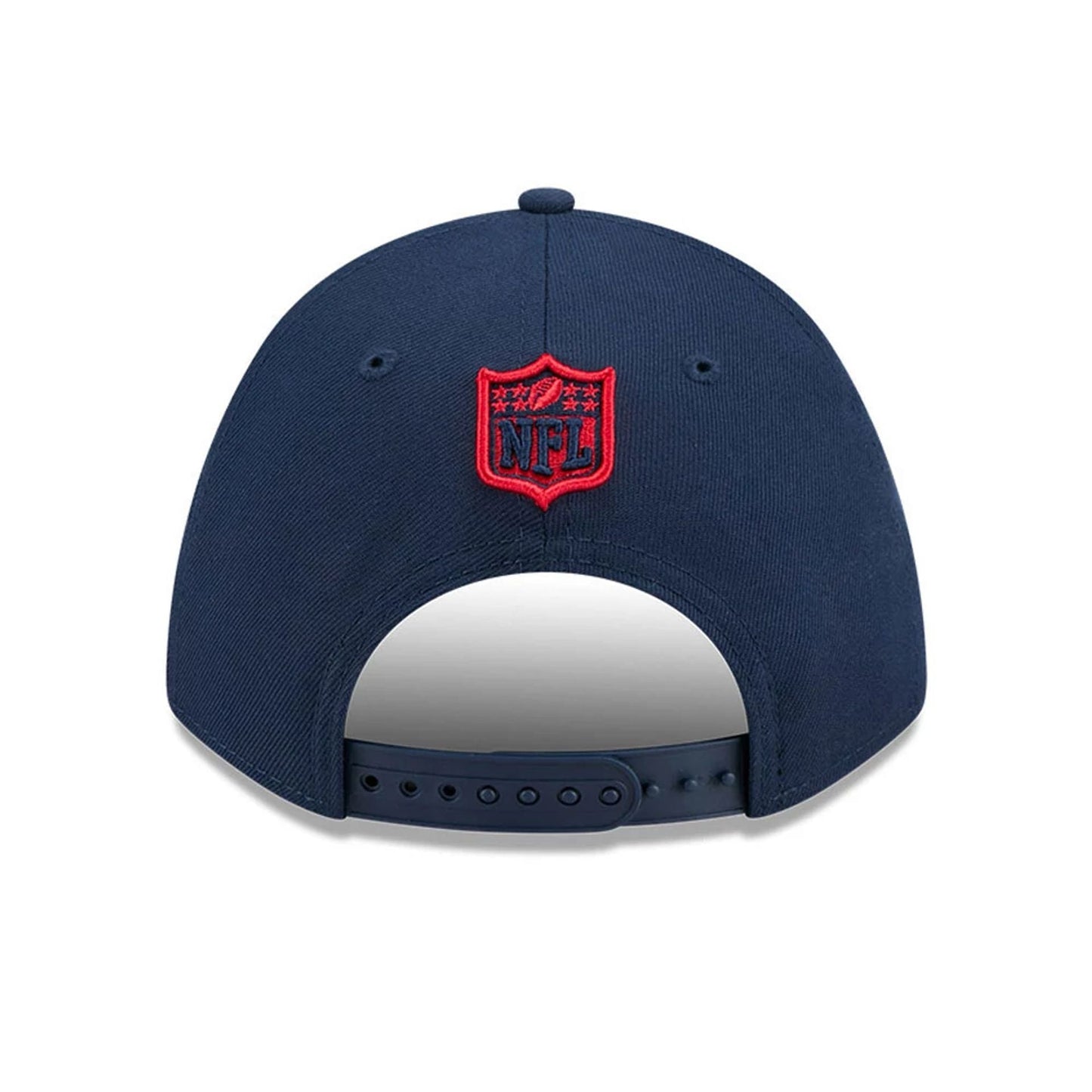 Pictured is this NFL Team New England Patriots 9FORTY M-Crown cap in dark blue. 5