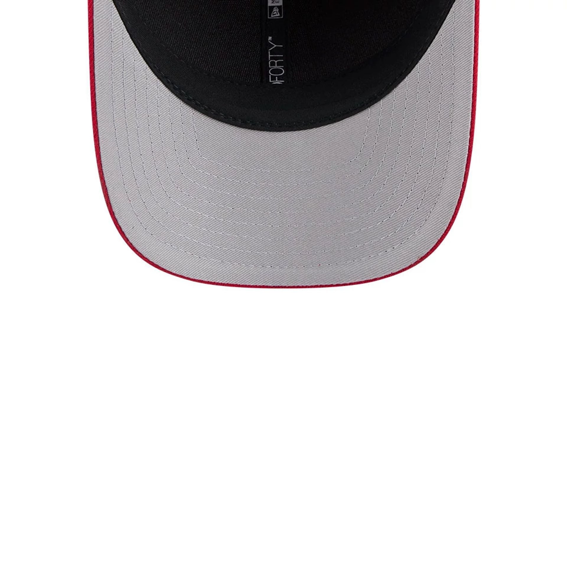 Pictured is this NFL Team Tampa Bay Buccaneers 9FORTY M-Crown cap in red. 2