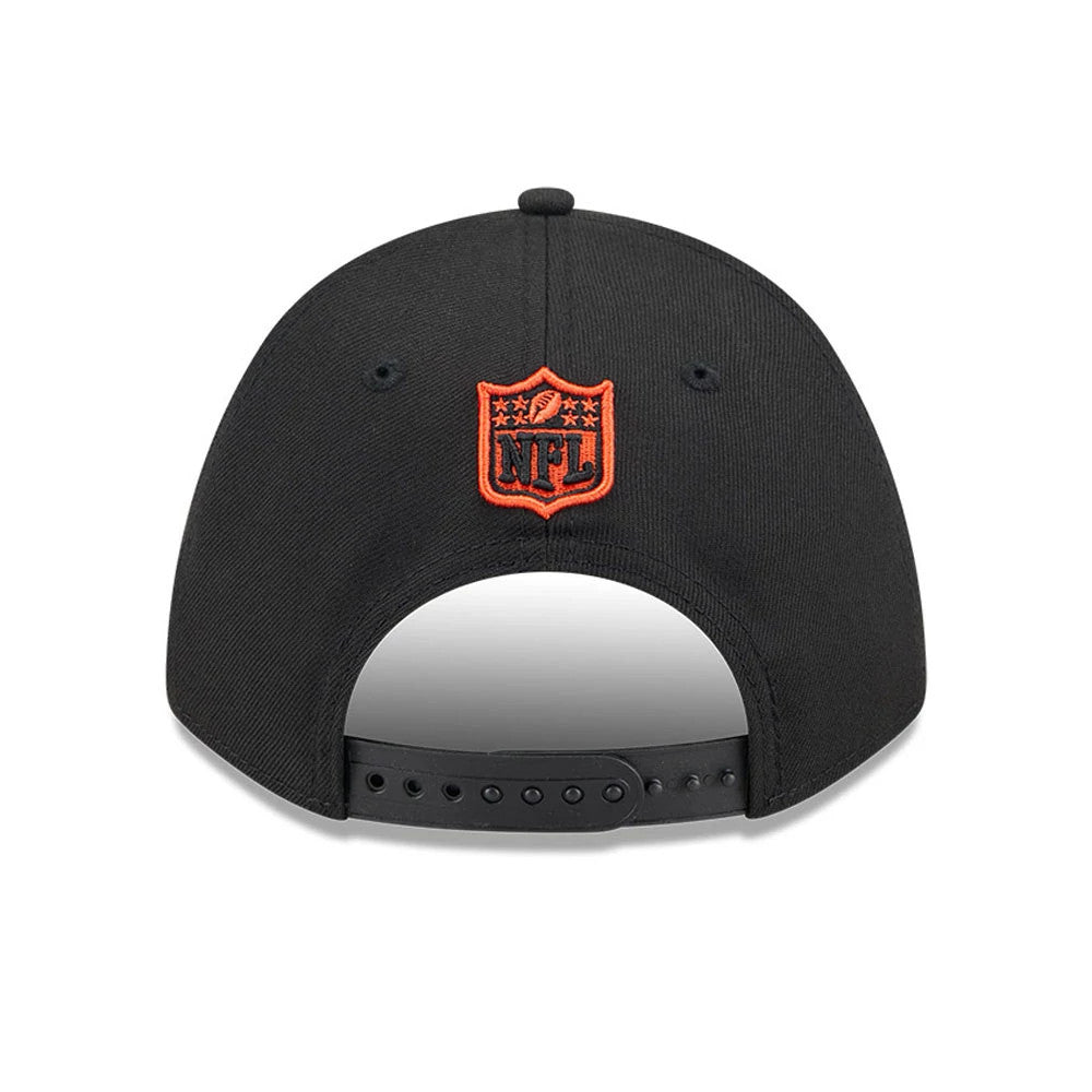Pictured is this NFL Team Cincinnati Bengals 9FORTY M-Crown cap in black. 5