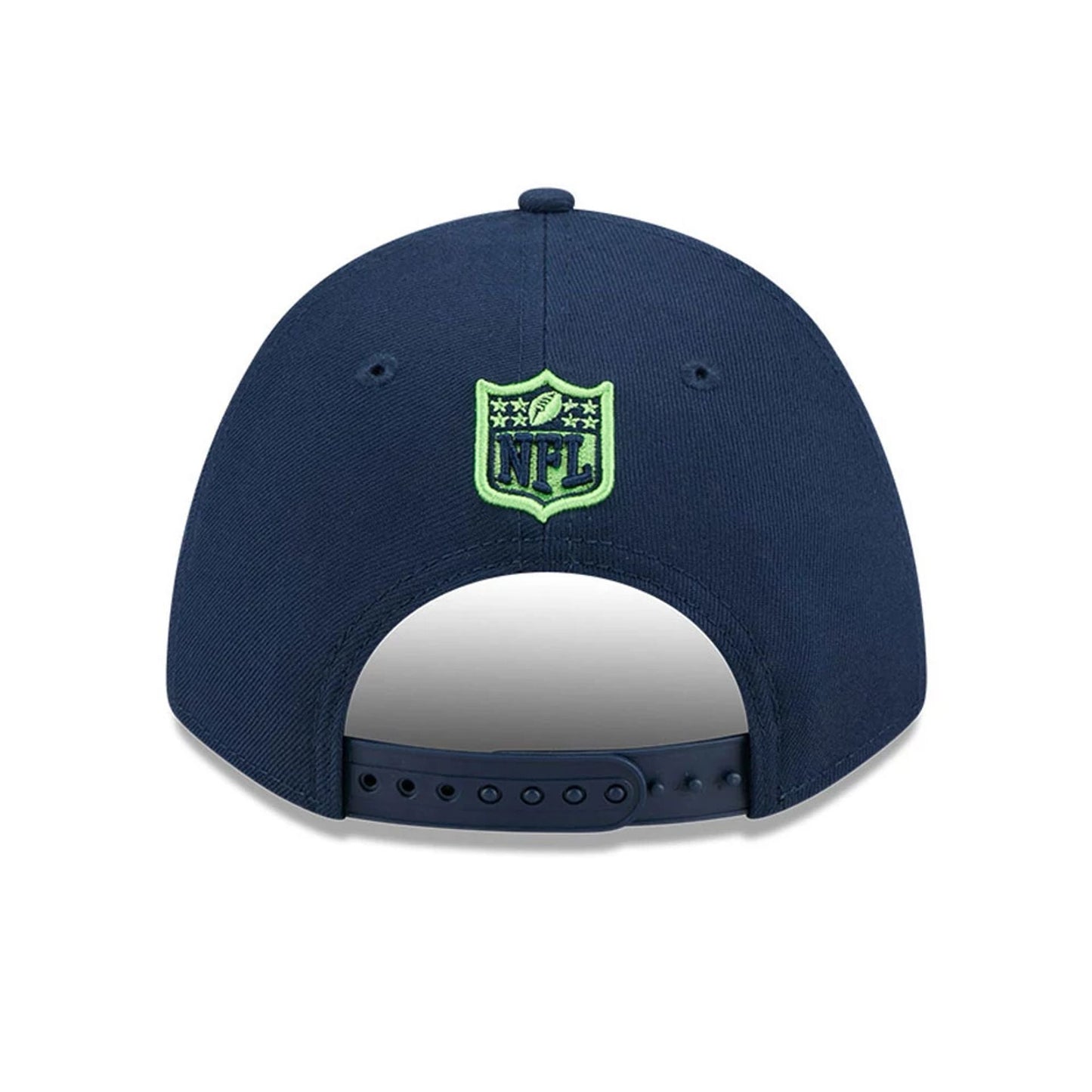 Pictured is this NFL Team Seattle Seahawks 9FORTY M-Crown cap in dark blue. 5