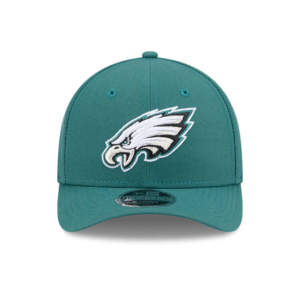 Philadelphia Eagles NFL Team Dark Green New Era 9FORTY M-Crown Cap, front view showing the large white and black embroidered Eagles logo on the front panel and a 9FORTY size sticker on the dark green curved visor.