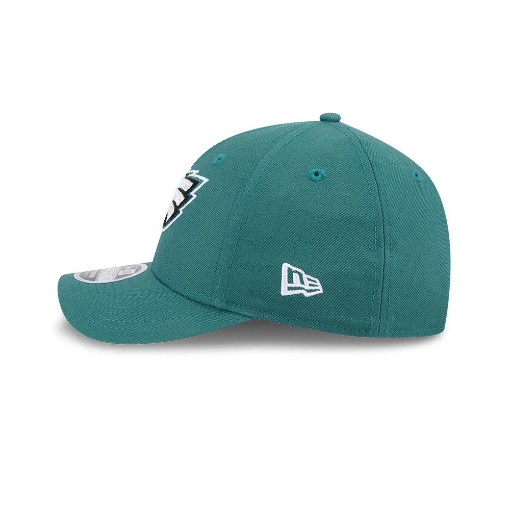 Pictured is this NFL Team Philadelphia Eagles 9FORTY M-Crown cap in dark green. 6