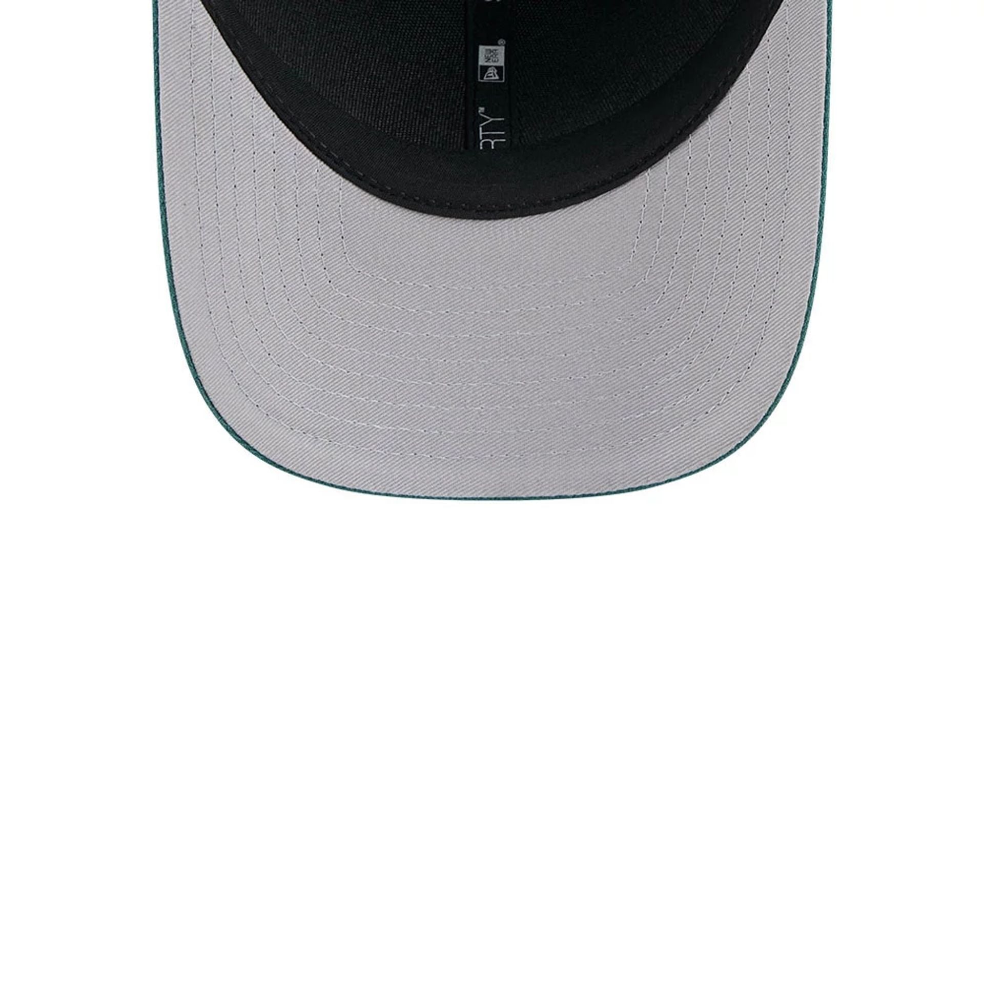 Pictured is this NFL Team Philadelphia Eagles 9FORTY M-Crown cap in dark green. 2