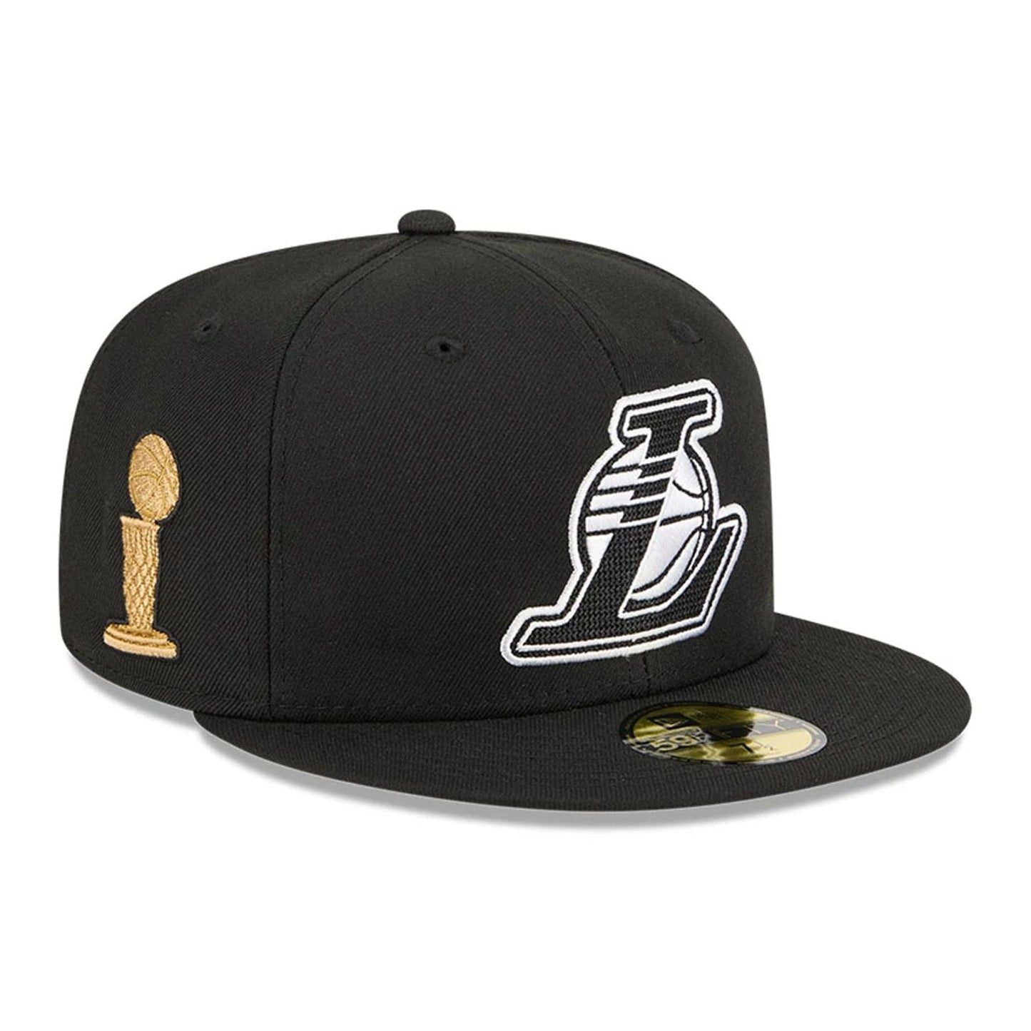 This is a LA Lakers NBA x Alpha Black 59FIFTY Fitted Cap 4