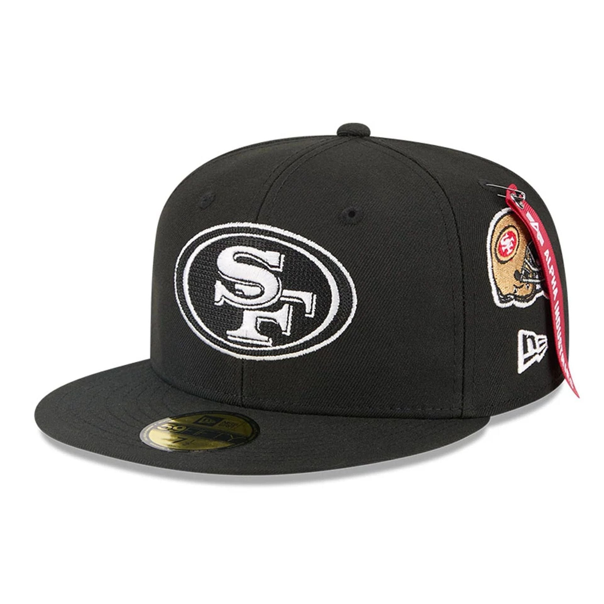 This is a San Francisco 49ers NFL x Alpha Black 59FIFTY Fitted Cap 1
