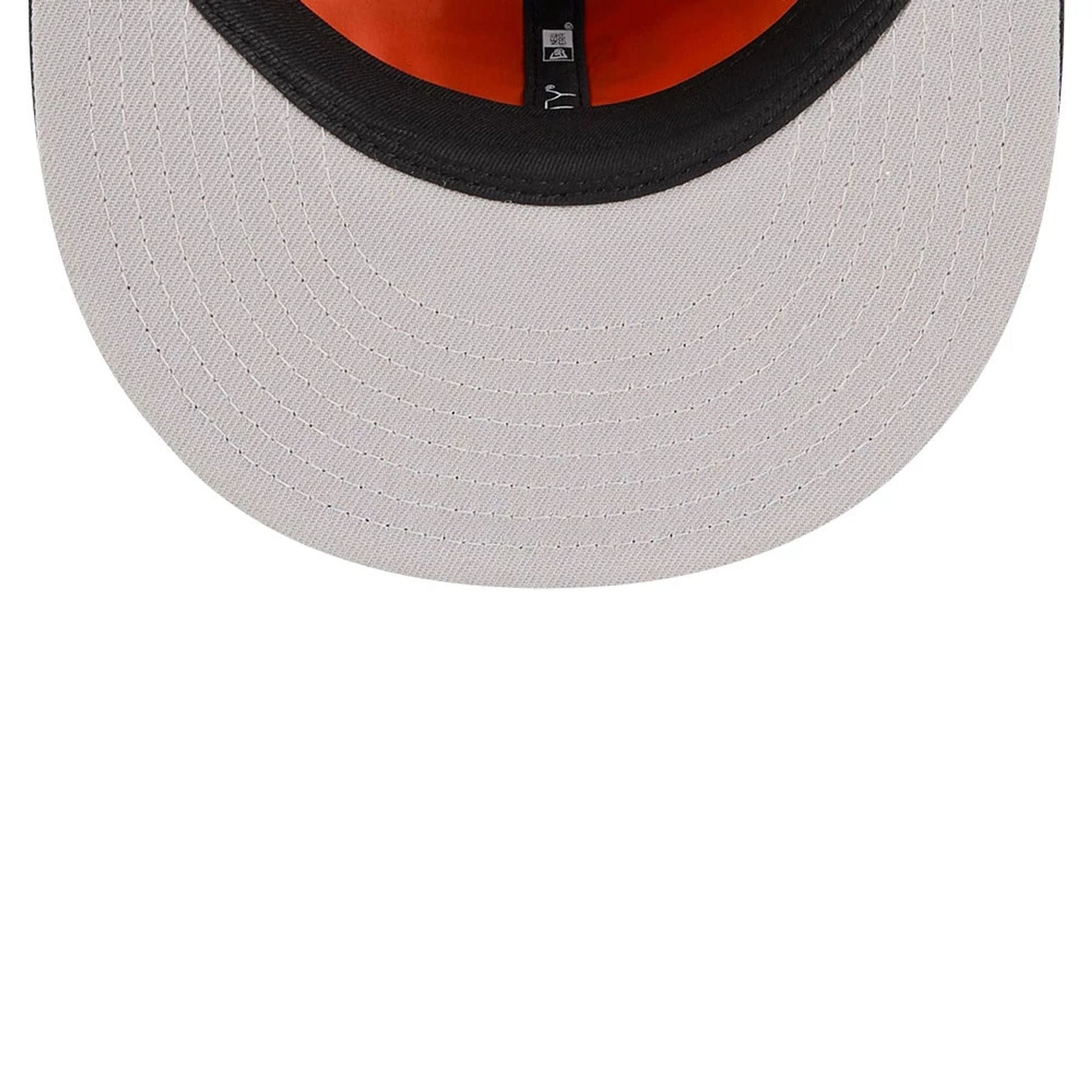 This is a Kansas City Chiefs NFL x Alpha Black 59FIFTY Fitted Cap 2