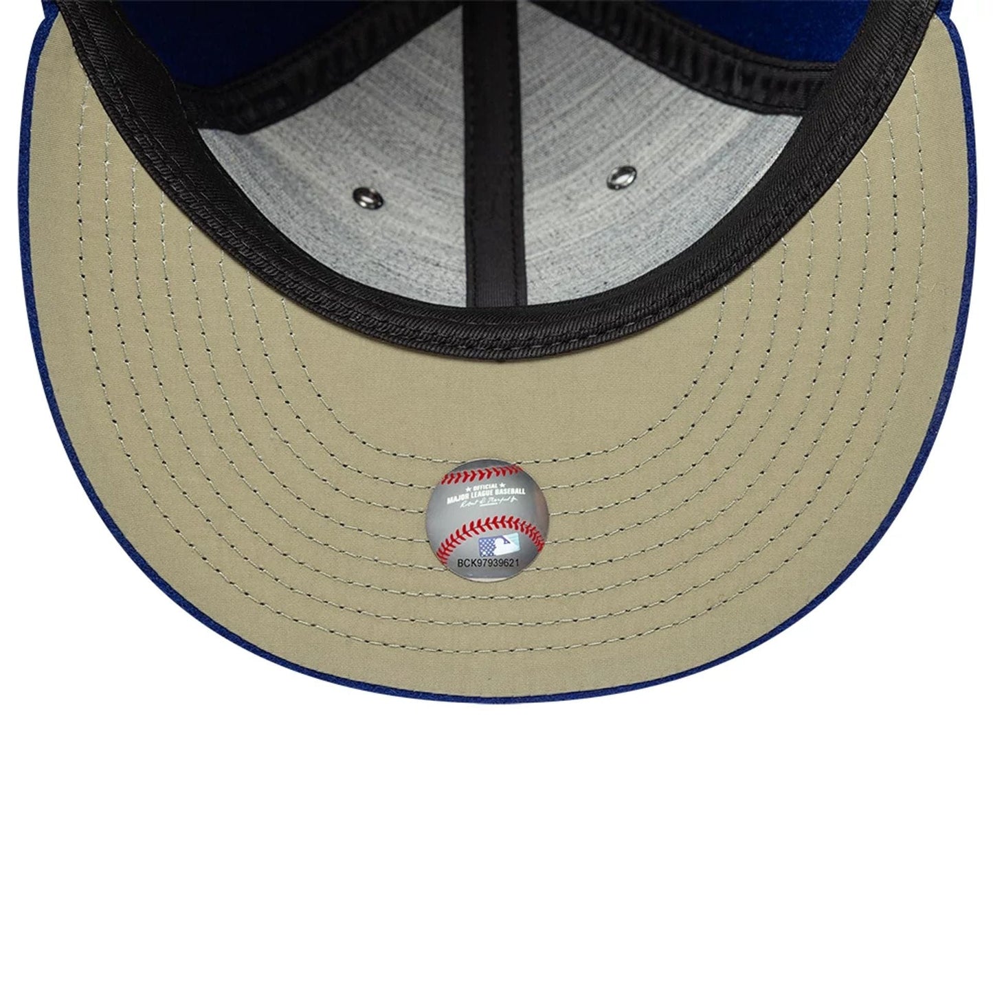 This is a LA Dodgers MLB Wool Dark Blue Retro Crown 59FIFTY Fitted Cap 2