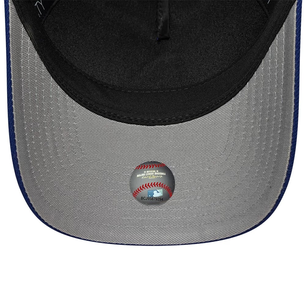 Pictured is this MLB Emblem LA Dodgers 9FORTY M-Crown A-Frame cap in dark blue. 2