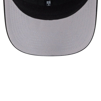 This is a Philadelphia Flyers NHL Stated Black 9SEVENTY Stretch Snap Adjustable Cap 2