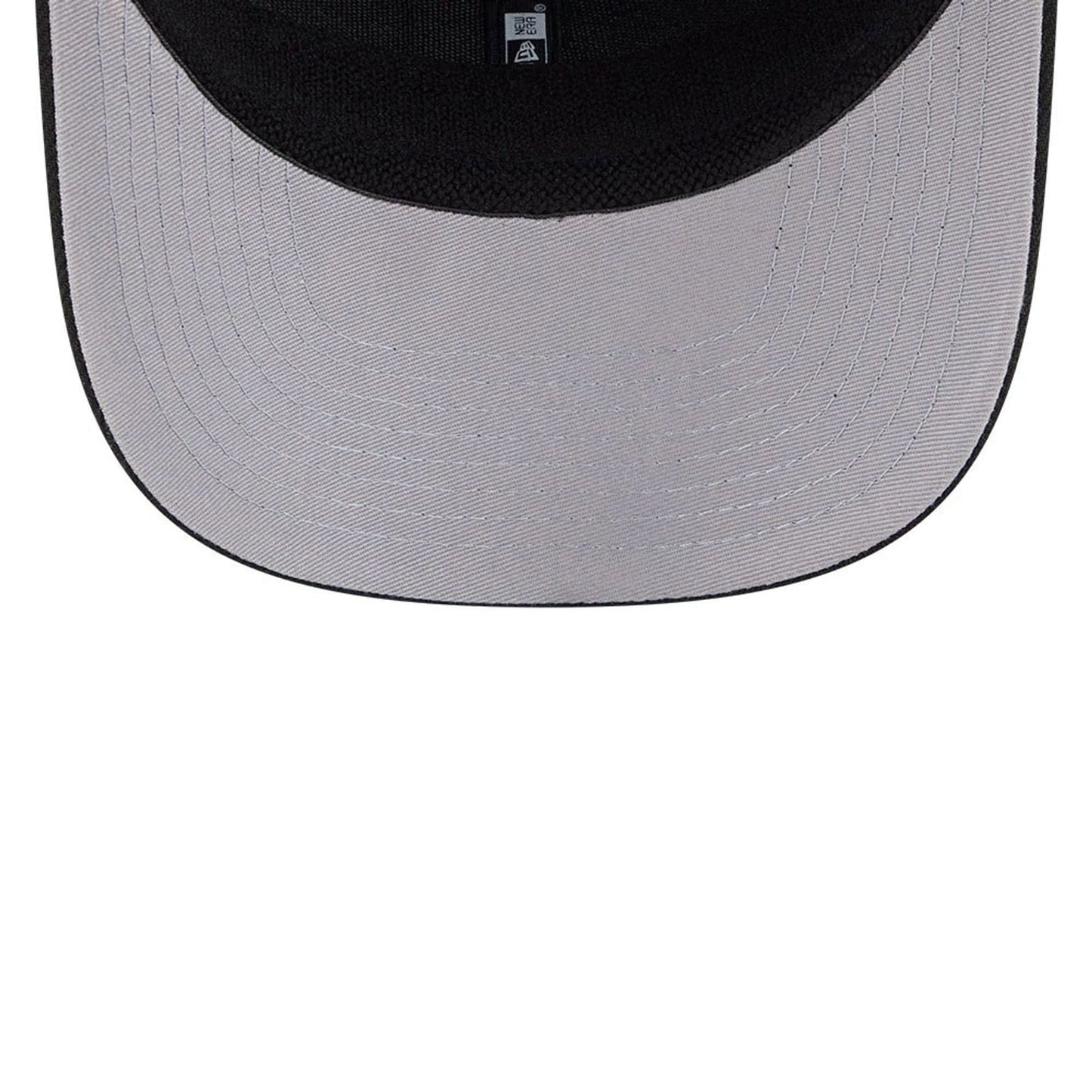 This is a Philadelphia Flyers NHL Stated Black 9SEVENTY Stretch Snap Adjustable Cap 2