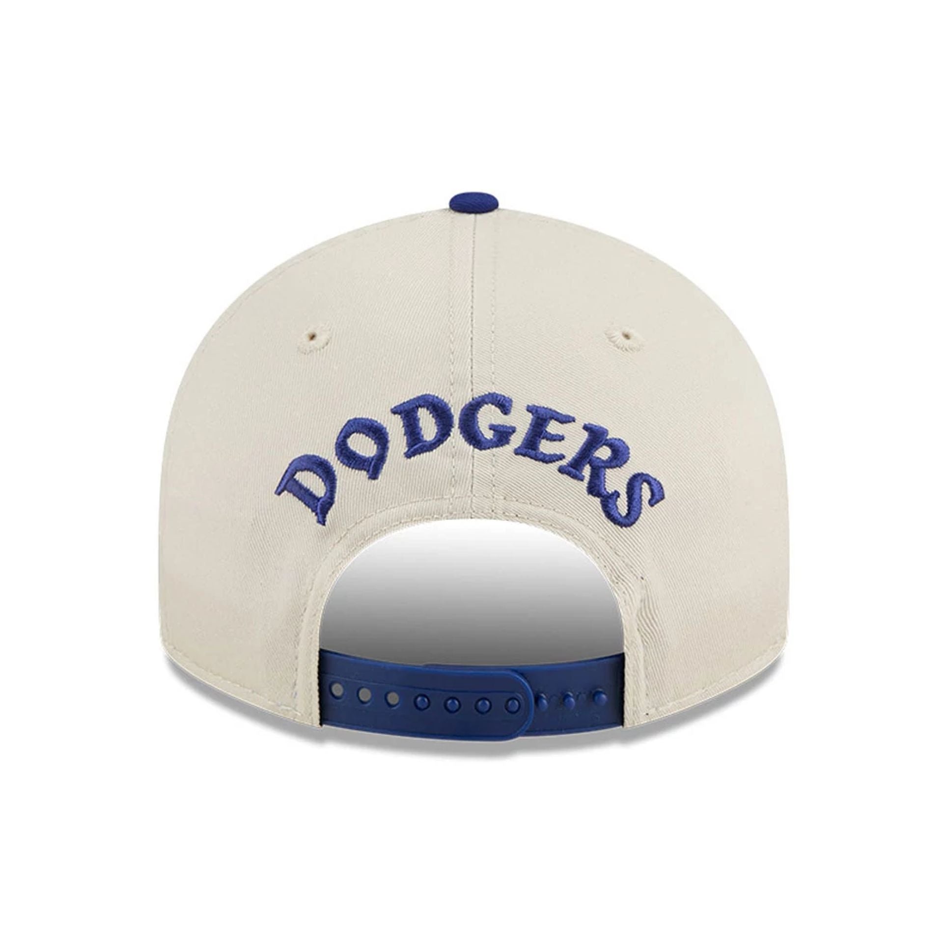 This is a Brooklyn Dodgers MLB Scatter Cream Retro Crown 9FIFTY Adjustable Cap 5