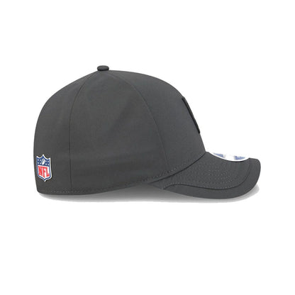 This is a Las Vegas Raiders NFL Sideline 2025 Charcoal 9FORTY M-Crown Adjustable Cap 6