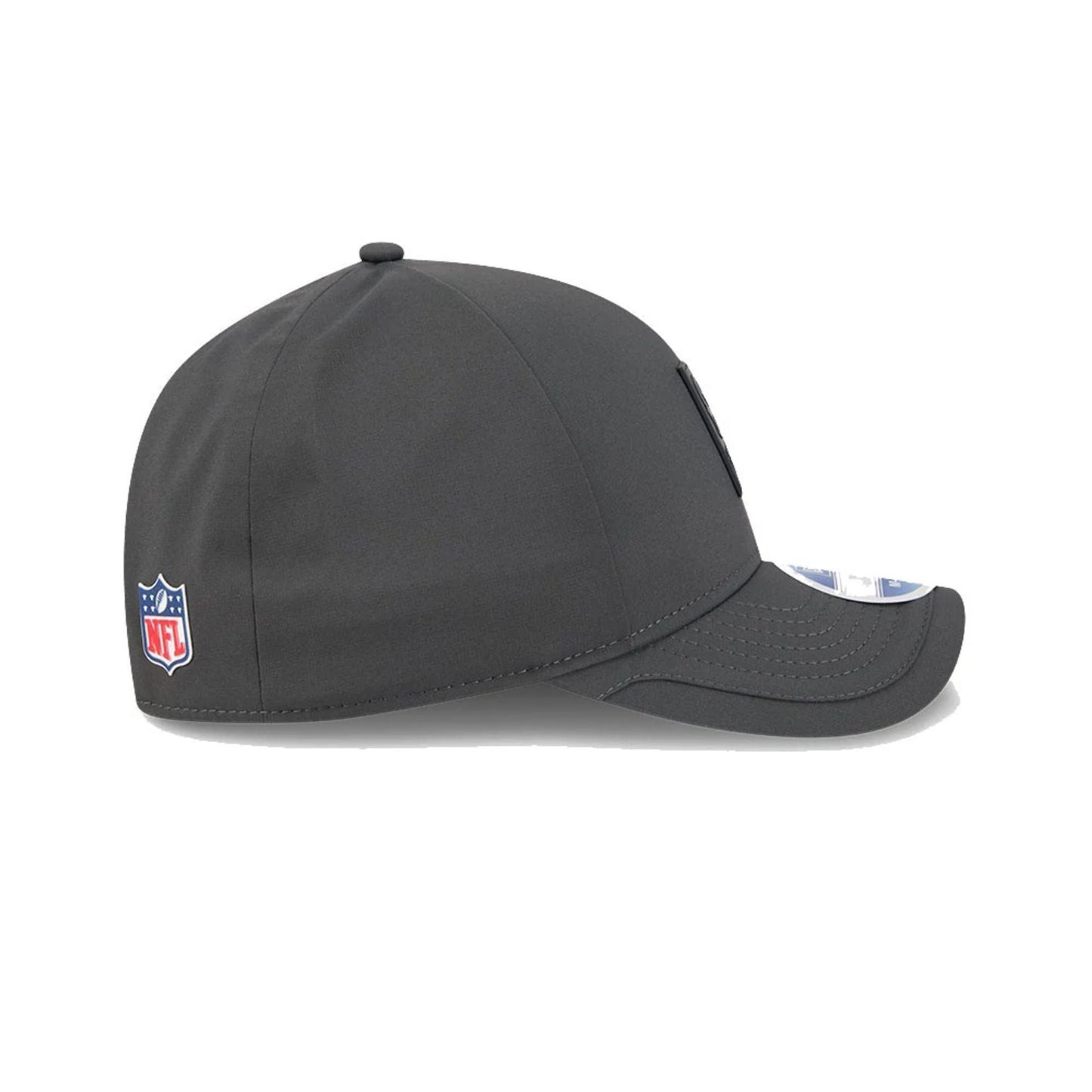 This is a Houston Texans NFL Sideline 2025 Charcoal 9FORTY M-Crown Adjustable Cap 6