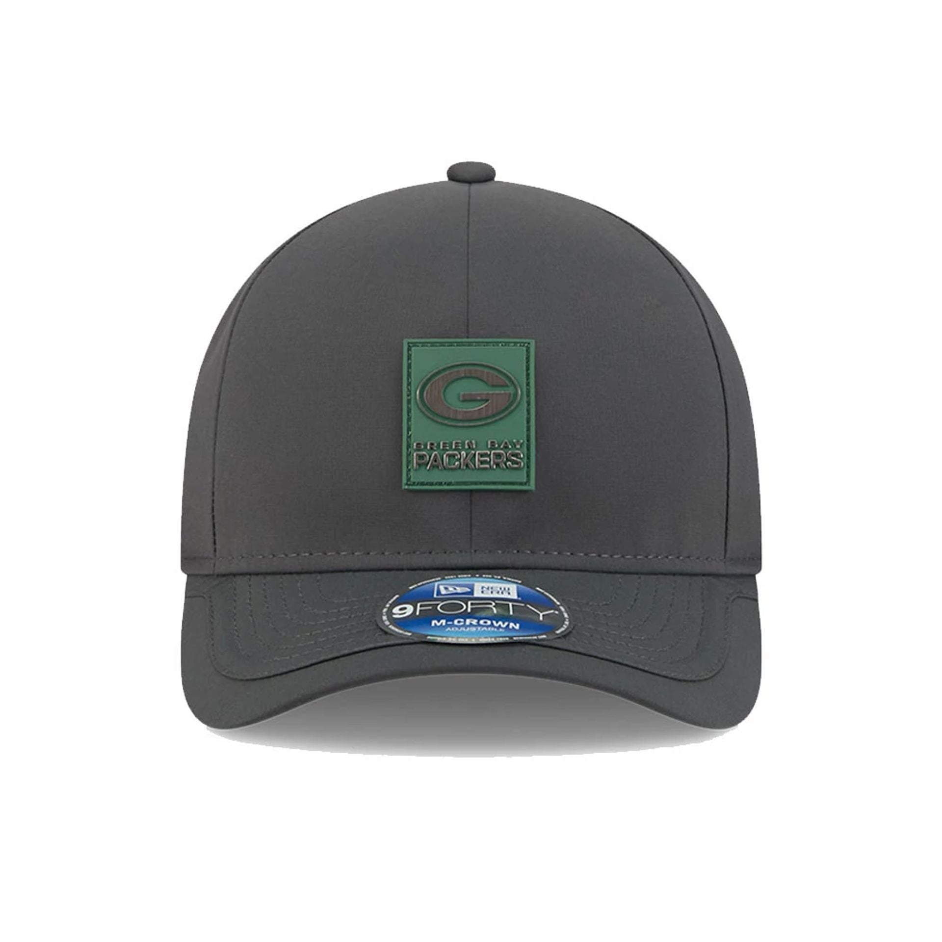 This is a Green Bay Packers NFL Sideline 2025 Charcoal 9FORTY M-Crown Adjustable Cap 3