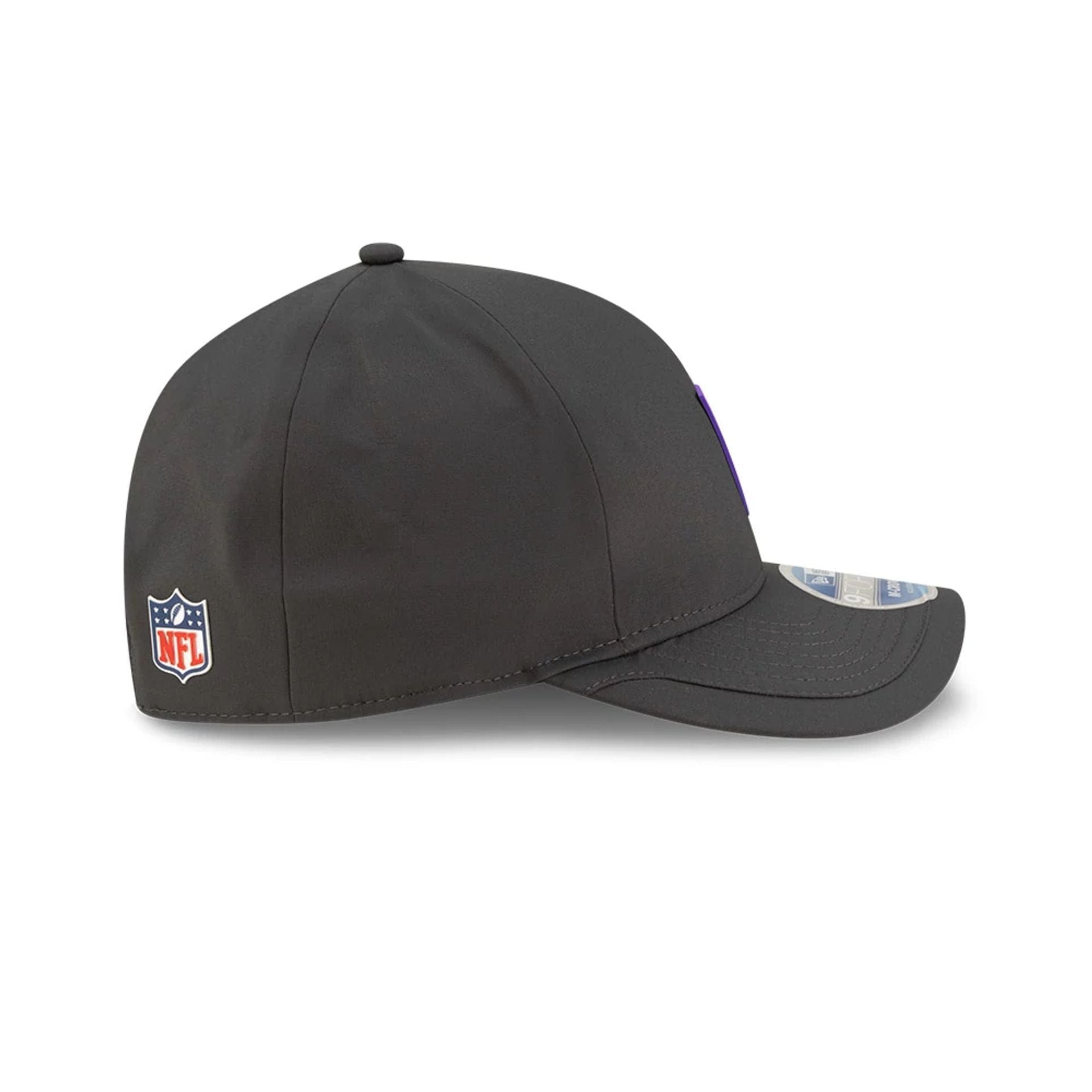 This is a Minnesota Vikings NFL Sideline 2025 Charcoal 9FORTY M-Crown Adjustable Cap 6