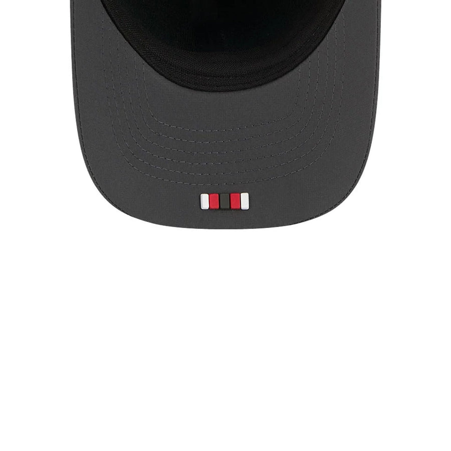 This is a Tampa Bay Buccaneers NFL Sideline 2025 Charcoal 9FORTY M-Crown Adjustable Cap 2