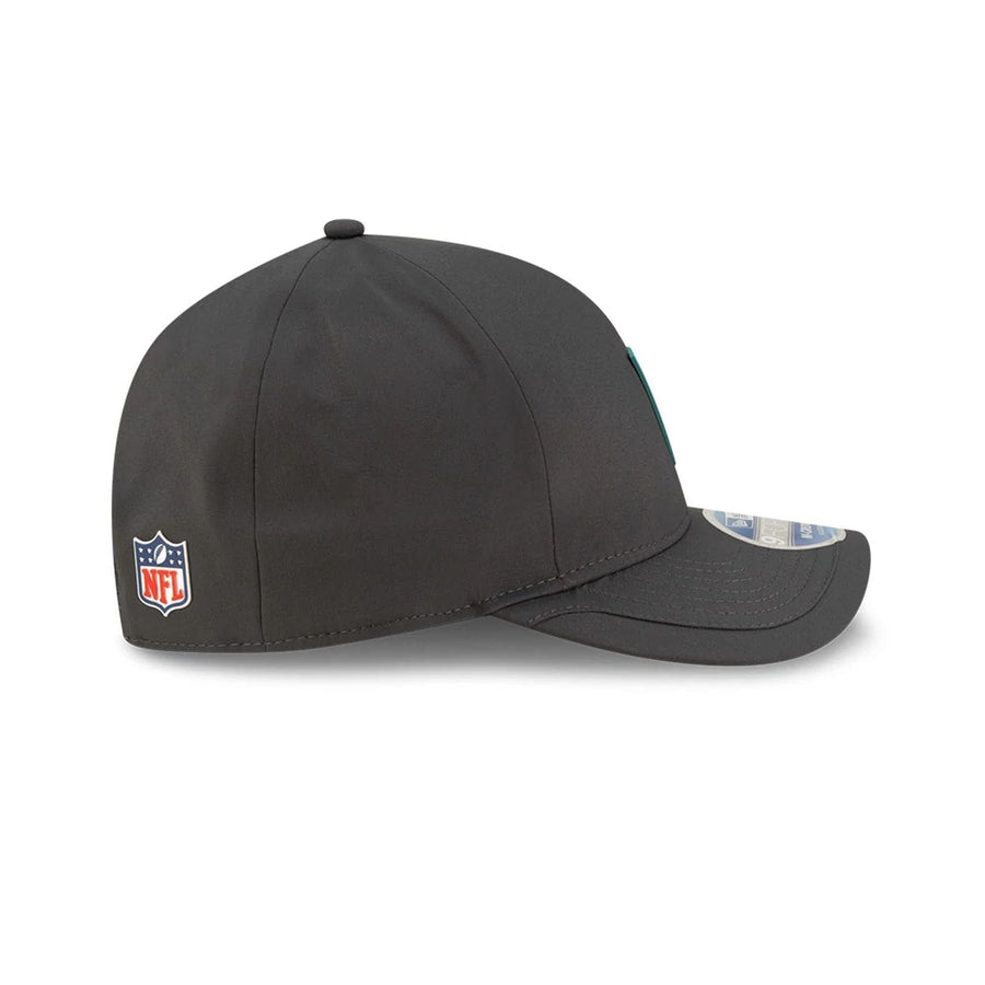 This is a Philadelphia Eagles NFL Sideline 2025 Charcoal 9FORTY M-Crown Adjustable Cap 6