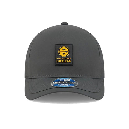 This is a Pittsburgh Steelers NFL Sideline 2025 Charcoal 9FORTY M-Crown Adjustable Cap 3