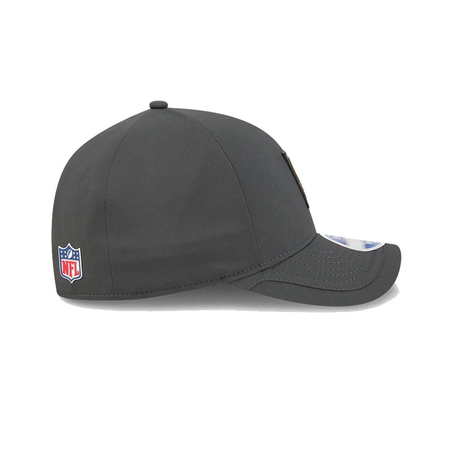 This is a Pittsburgh Steelers NFL Sideline 2025 Charcoal 9FORTY M-Crown Adjustable Cap 6