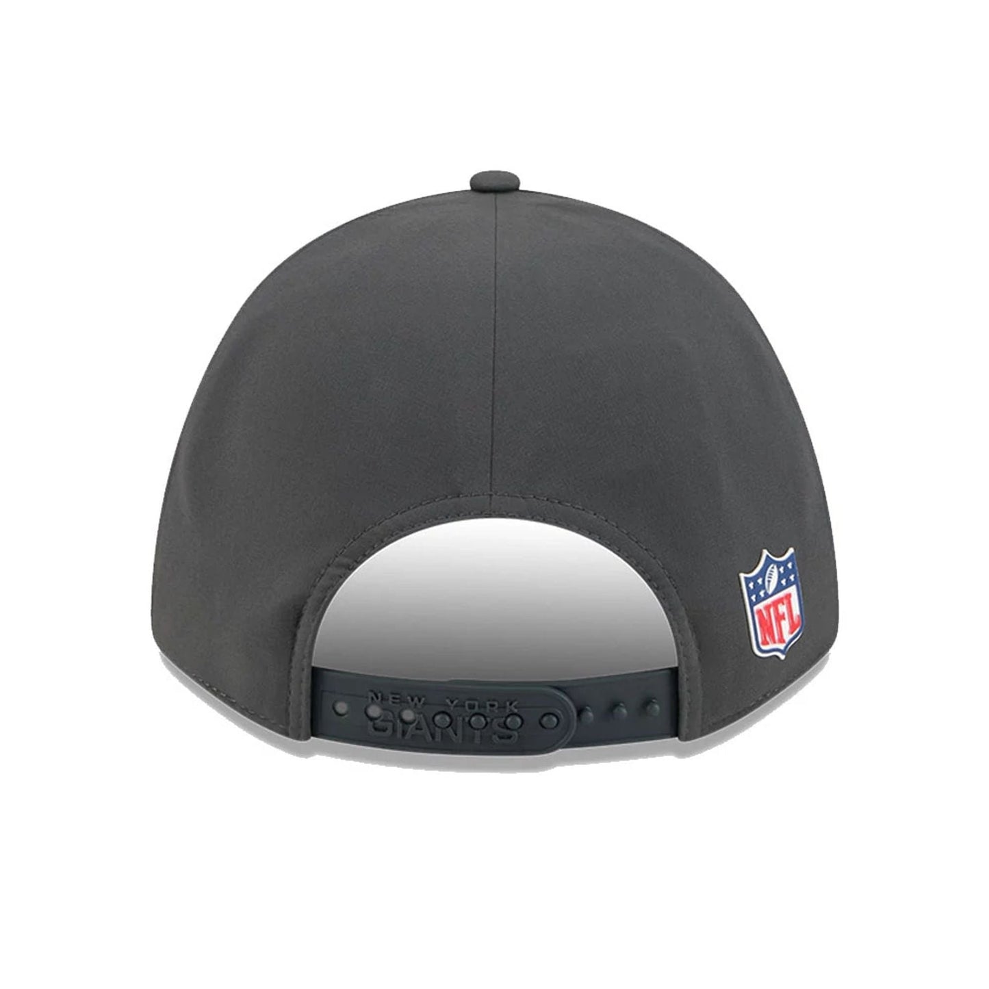 This is a New York Giants NFL Sideline 2025 Charcoal 9FORTY M-Crown Adjustable Cap 7