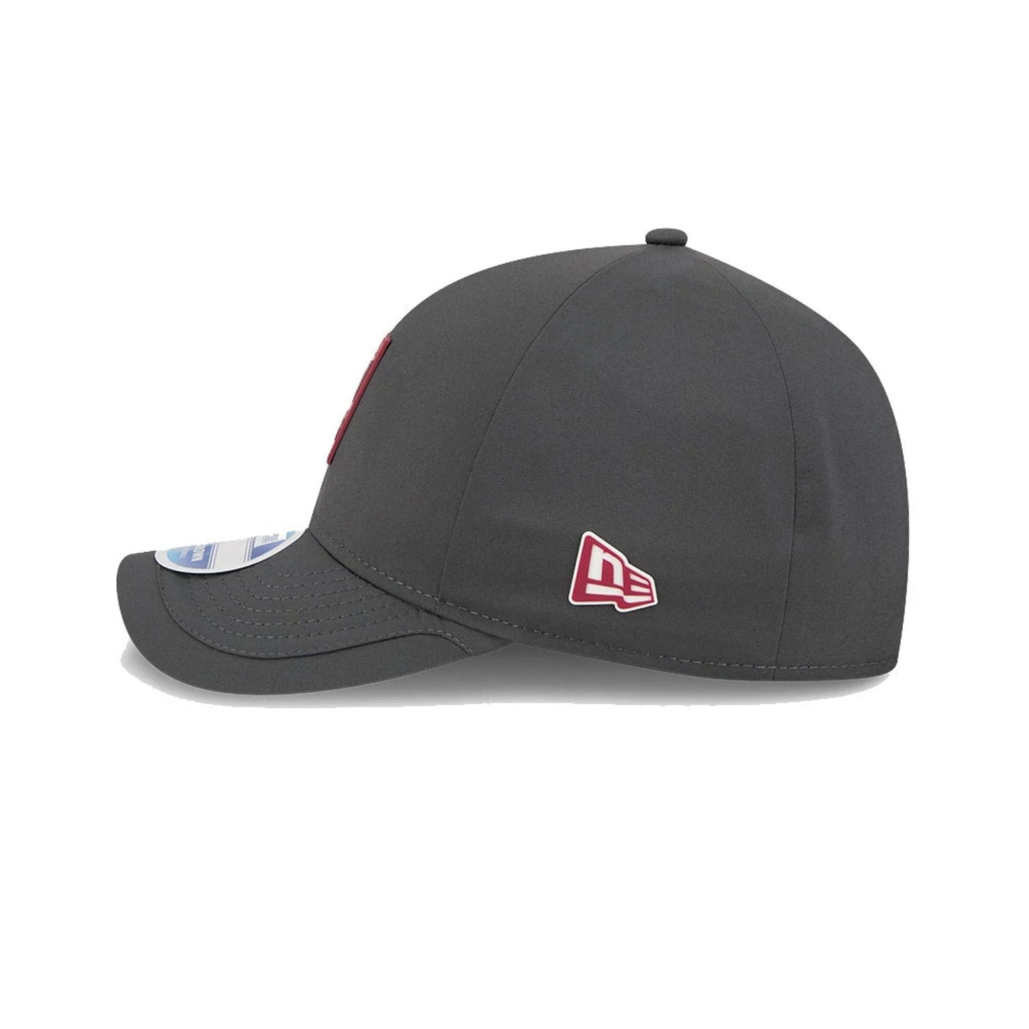 This is a Washington Commanders NFL Sideline 2025 Charcoal 9FORTY M-Crown Adjustable Cap 4
